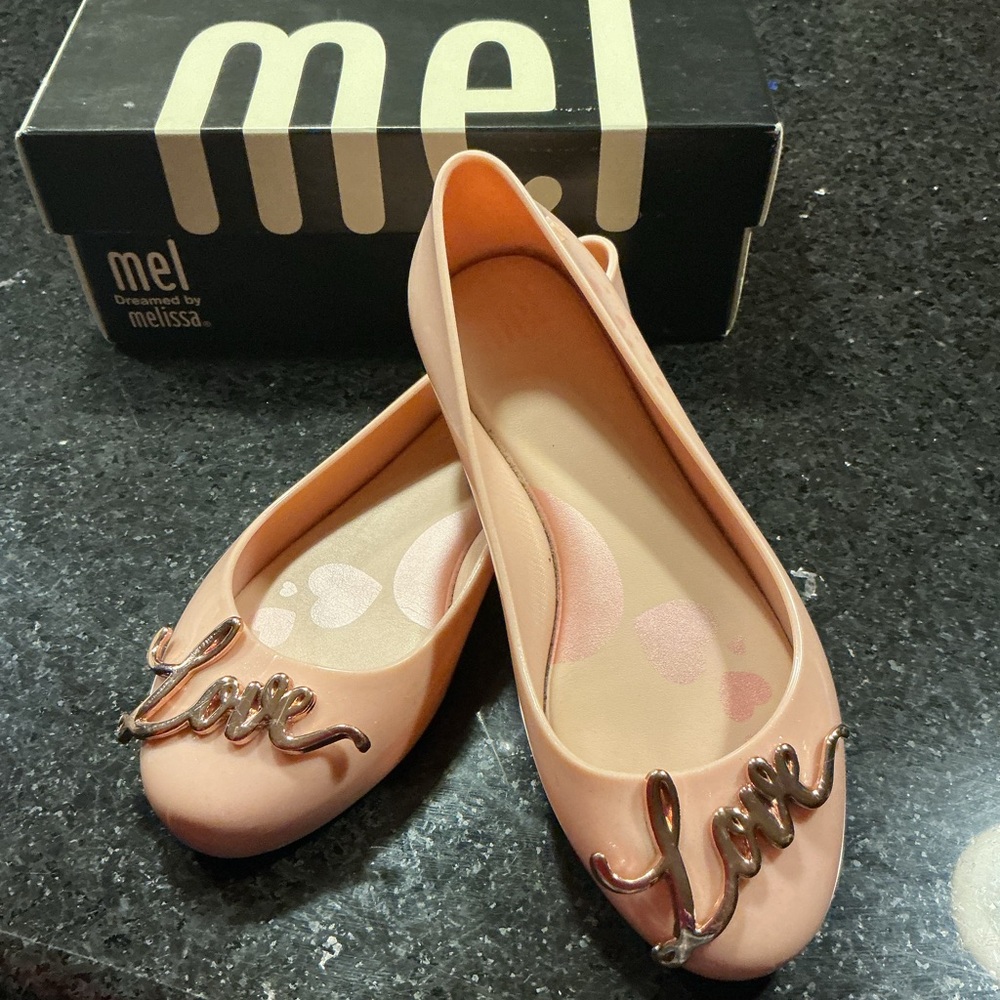 Mel by Melissa Blush Love Flats Size 3 Youth